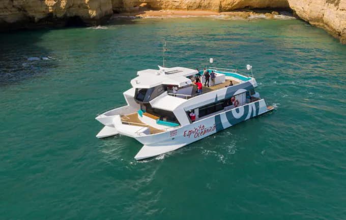 Catamaran Cruise with Brunch & Open Bar